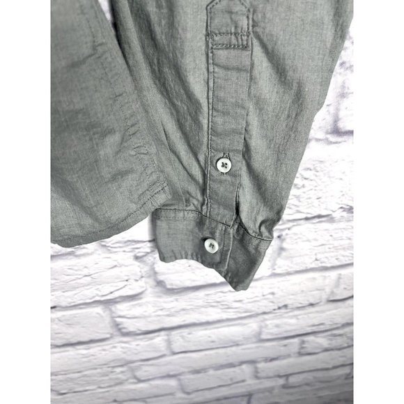 Gray Button-Up Women's Top - Picture 3 of 6